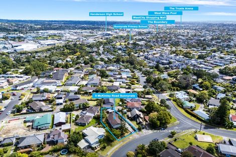 Photo of property in 5 Mckinley Road, Sunnyvale, Auckland, 0612