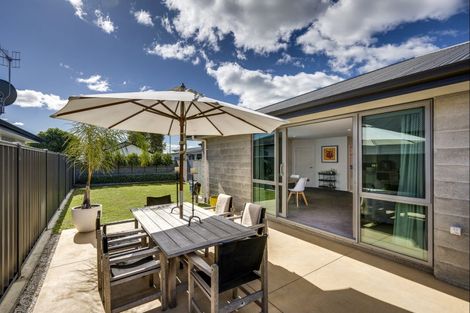 Photo of property in 9 Rakaia Way, Poraiti, Napier, 4112