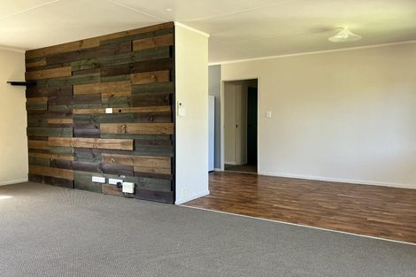 Photo of property in 8 Tahurangi Place, Spotswood, New Plymouth, 4310