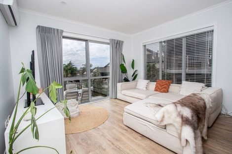 Photo of property in 17/19u Ruakiwi Road, Hamilton Lake, Hamilton, 3204
