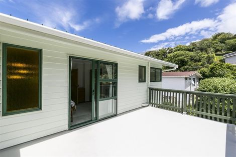 Photo of property in 76f2 Lohia Street, Khandallah, Wellington, 6035