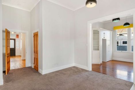 Photo of property in 11 Hurworth Place, College Estate, Whanganui, 4500