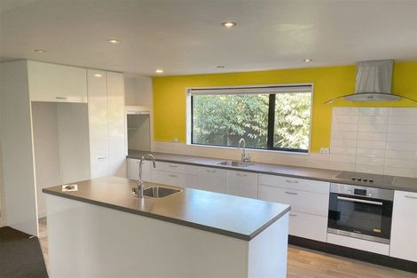Photo of property in 82 Springfield Road, St Albans, Christchurch, 8014