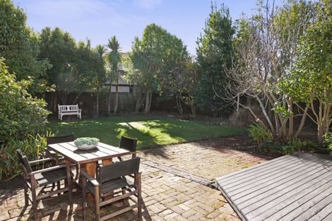 Photo of property in 23 Hawkesbury Avenue, St Albans, Christchurch, 8014