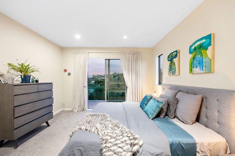 Photo of property in 26 Remuremu Street, Long Bay, Auckland, 0630
