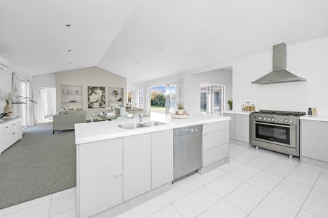 Photo of property in 26 Melville Crescent, Rolleston, 7614