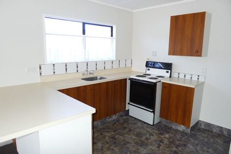 Photo of property in 9 Linwood Drive, Paraparaumu, 5032