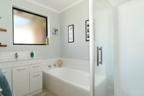 Photo of property in 7 Karamu Terrace, Pyes Pa, Tauranga, 3112