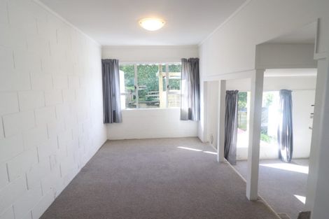 Photo of property in 52 Fruitvale Road, New Lynn, Auckland, 0600