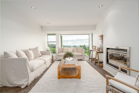Photo of property in 6 Yelverton Place, Huntsbury, Christchurch, 8022