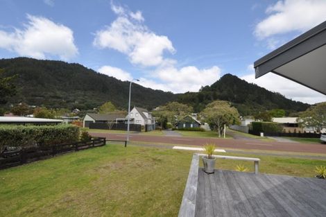 Photo of property in 3 Pauanui Beach Road, Pauanui, Hikuai, 3579