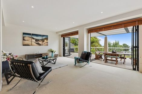 Photo of property in 32a Langton Road, Stanmore Bay, Whangaparaoa, 0932