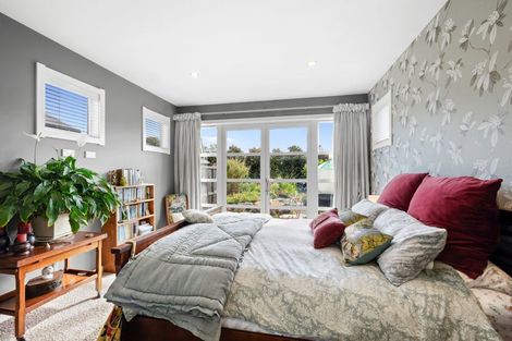 Photo of property in 7 Gleneagles Way, Waiwhakaiho, New Plymouth, 4312