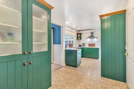 Photo of property in 8 Cochrane Street, Fairy Springs, Rotorua, 3015