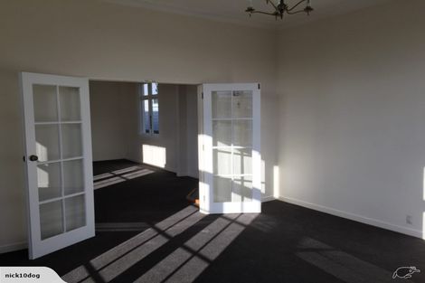 Photo of property in 174 Victoria Road, Saint Clair, Dunedin, 9012