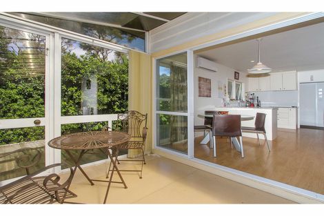 Photo of property in 19f1 Mcdowell Crescent, Hillcrest, Auckland, 0627