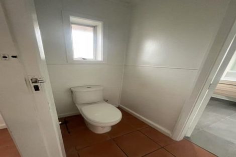 Photo of property in 60 Peer Street, Upper Riccarton, Christchurch, 8041