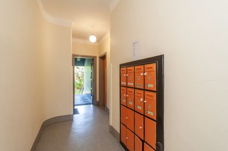 Photo of property in Hamilton Flats, 9u3 Hawker Street, Mount Victoria, Wellington, 6011