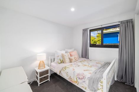 Photo of property in 190 Estuary Road, South New Brighton, Christchurch, 8062