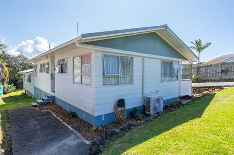 Photo of property in 8 Yorke Road, Haruru, 0204