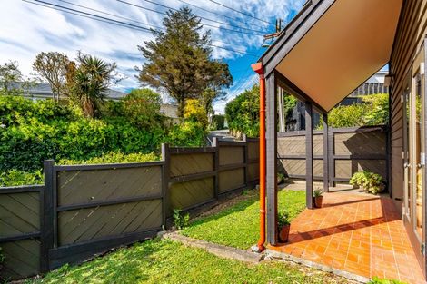 Photo of property in 1/8 Roscoe Terrace, Wadestown, Wellington, 6012