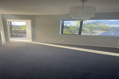 Photo of property in 1/41 High Road, Glenfield, Auckland, 0629