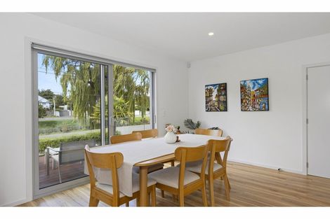 Photo of property in 218 Riverlaw Terrace, Saint Martins, Christchurch, 8022