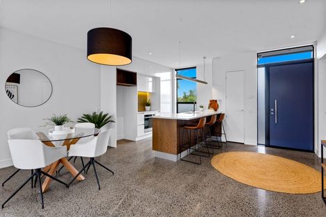 Photo of property in 254 Hobsonville Point Road, Hobsonville, Auckland, 0616