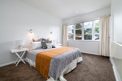 Photo of property in 58 Wilsons Road, Saint Martins, Christchurch, 8022