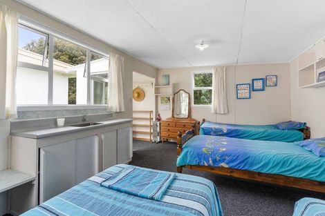 Photo of property in 419 Linton Crescent, Whangamata, 3620