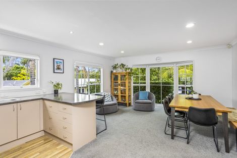 Photo of property in 78 Rosario Crescent, Red Beach, 0932