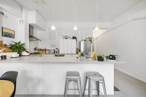 Photo of property in Palazzo, 42u1 Vivian Street, Te Aro, Wellington, 6011