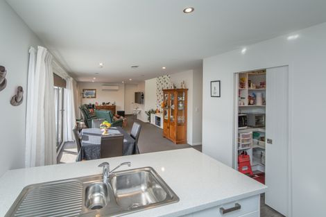 Photo of property in 21 Birchs Road, Prebbleton, 7604