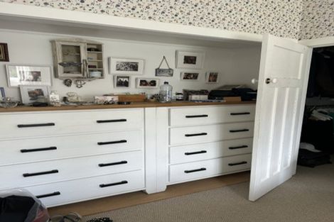 Photo of property in 47 Roland Road, Greenhithe, Auckland, 0632