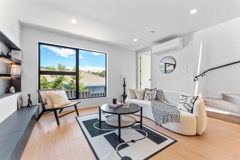 Photo of property in 42b Velma Road, Hillcrest, Auckland, 0627