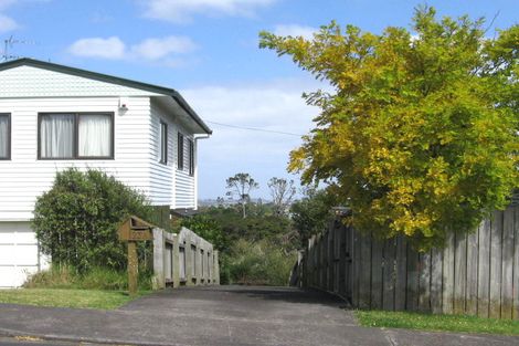 Photo of property in 23a City View Terrace, Birkenhead, Auckland, 0626