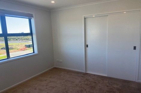 Photo of property in 9a Ata Road, Karaka, Papakura, 2113