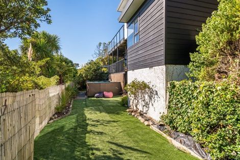 Photo of property in 50 Molyneux Close, Whitby, Porirua, 5024