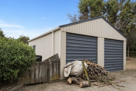 Photo of property in 8 Wade Place, Welcome Bay, Tauranga, 3175