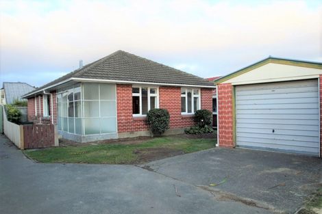 Photo of property in 14 Shaftesbury Street, Avonhead, Christchurch, 8042