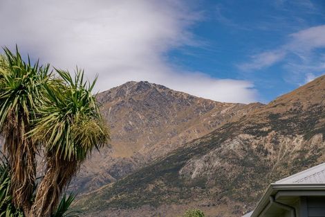 Photo of property in 40 Hope Avenue, Lake Hayes, Queenstown, 9304