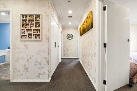 Photo of property in 27 Soper Road, Mosgiel, 9024