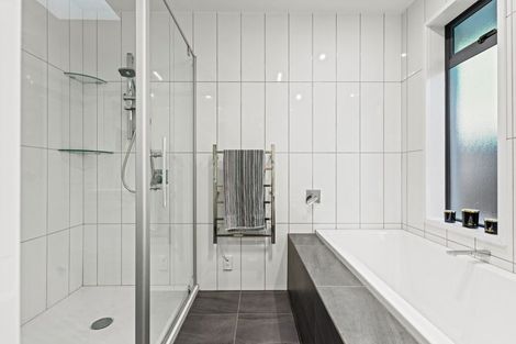 Photo of property in 2 Whaka Terrace, Huntsbury, Christchurch, 8022