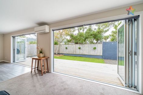 Photo of property in 51 Bristol Square, Hutt Central, Lower Hutt, 5010