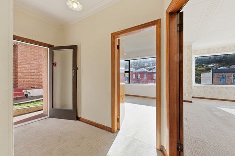 Photo of property in 363 South Road, Caversham, Dunedin, 9012