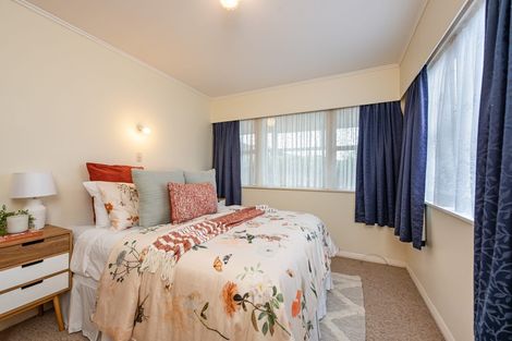 Photo of property in 13f3 Luckie Street, Tawa, Wellington, 5028