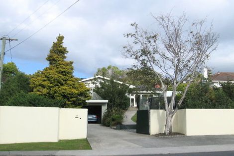 Photo of property in 16 Pempsey Street, Silverstream, Upper Hutt, 5019