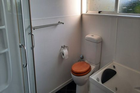 Photo of property in 11 Beaumont Place, Westbrook, Palmerston North, 4412