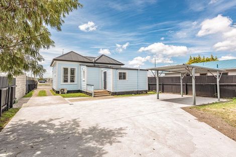 Photo of property in 65 Carlton Avenue, Gonville, Whanganui, 4501