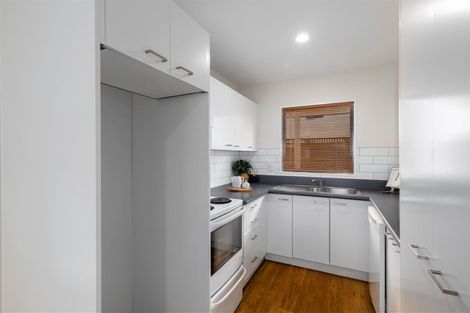 Photo of property in 2/526 Madras Street, St Albans, Christchurch, 8014